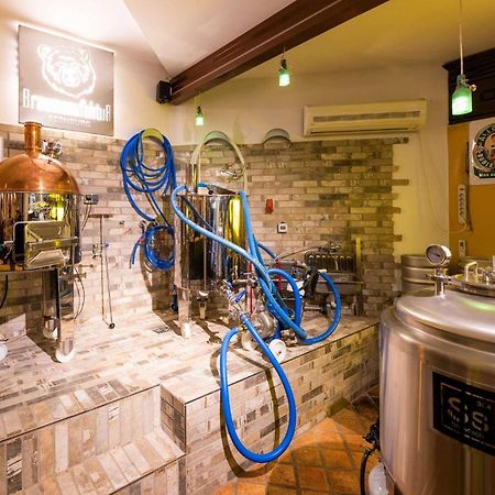 Askania Hotel & Brauhaus ベルンブルク エクステリア 写真
