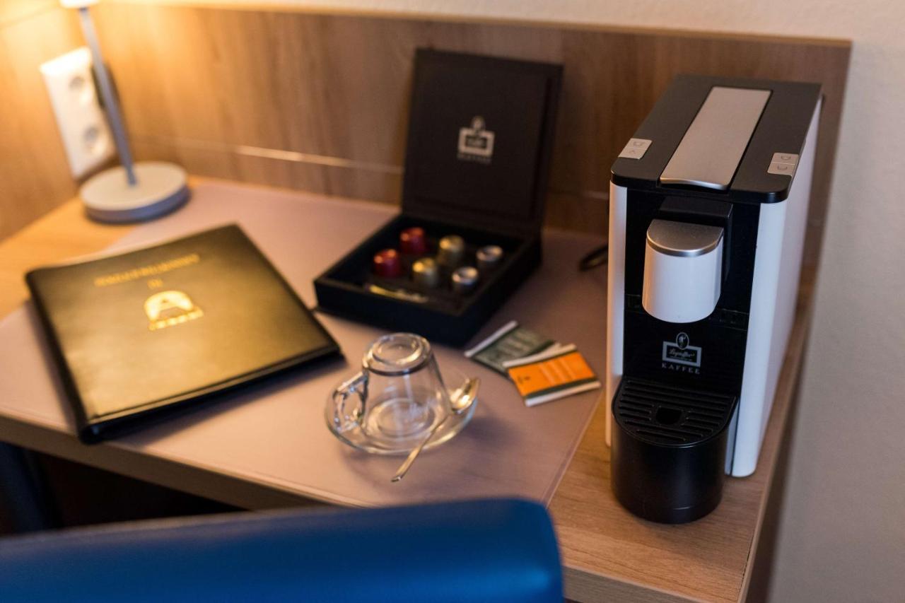Askania Hotel & Brauhaus ベルンブルク エクステリア 写真