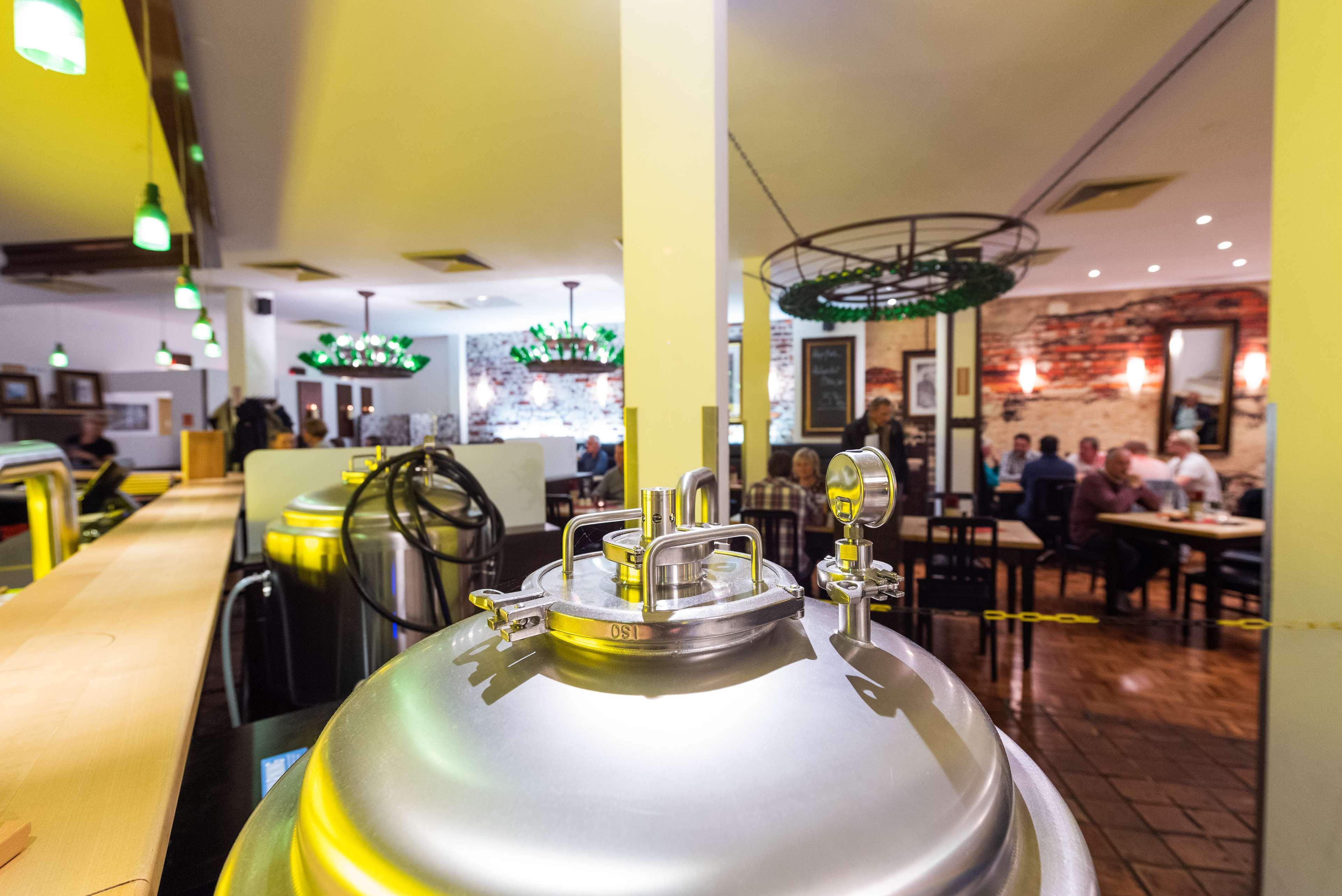 Askania Hotel & Brauhaus ベルンブルク エクステリア 写真