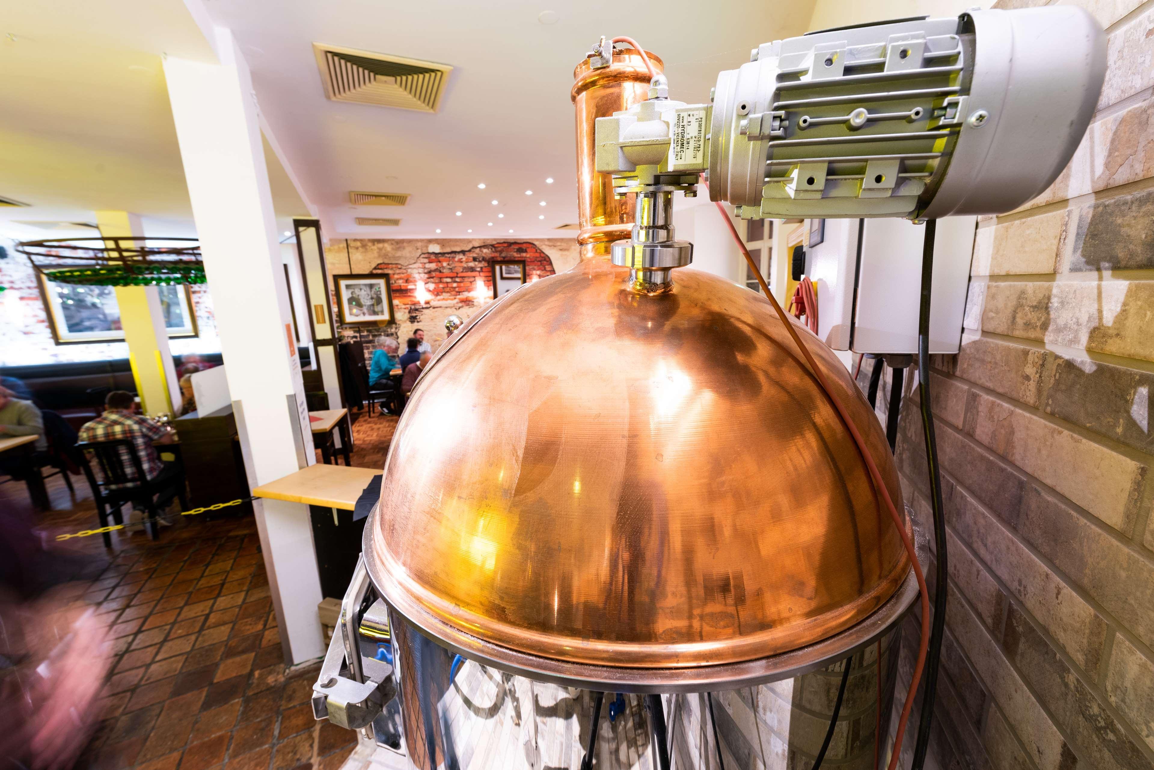 Askania Hotel & Brauhaus ベルンブルク エクステリア 写真